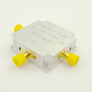 <span class=keywords><strong>MDB</strong></span>-44H + 10g-40GHz siêu băng rộng thụ động tần số trộn RF lên/xuống chuyển đổi với SMA Nữ kết nối - Product Image 3