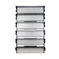 Éclairage LED à mât haut 150 lm/W 200W 1440W IP65 pour stades extérieurs, CRI 80 30 90, angle de faisceau