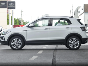 2023 Véhicule d'<span class=keywords><strong>Occasion</strong></span> VW de Haute Qualité Volkswagen <span class=keywords><strong>T</strong></span>-<span class=keywords><strong>CROSS</strong></span> Version <span class=keywords><strong>Essence</strong></span> 1.5L SUV Compact d'<span class=keywords><strong>Occasion</strong></span> 5 Portes 5 Places en Stock à Vendre - Product Image 6