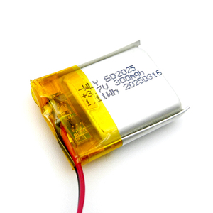 Nhà máy giá rẻ Giá có thể sạc lại pin 3.7V 602025 pin <span class=keywords><strong>lithium</strong></span> <span class=keywords><strong>ion</strong></span> 300mAh pin lipo Pouch cho các thiết bị nhỏ - Product Image 5