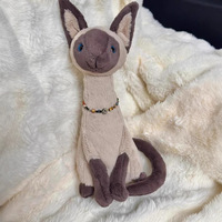 PLAYPOP Version Haute 27cm Style JC UK Chat Siamese en Peluche Chaton Tacheté Réaliste Animal en Peluche Coton PP Anti-Stress Doux
