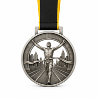 Médailles personnalisées en alliage de zinc 3D, médailles d'or pour course à pied, marathon, athlétisme, médailles de récompense sportives en métal avec ruban pour l'école
