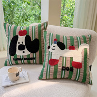 Coussin en velours nuage brodé à rayures motif pomme, broderie de dessin animé pour dossier de canapé-lit, housse de coussin personnalisée