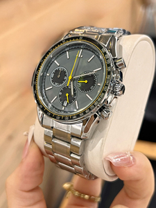 Au-delà des limites, présence dominante, fidélité constante à l'intention originale, recherche de la perfection - Montre mécanique - Product Image 5