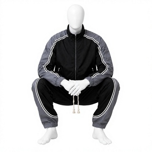 Ensembles pour hommes brodés sur mesure, ensembles coupe-vent en nylon à fermeture éclair en deux pièces, fabriqués par Elson Sports - Product Image 5