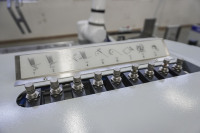 HX220 Hochgeschwindigkeits-Automatische Nähmaschine für Postpress-Buchbindung, Notizbuch-Nähen, Gefaltete Signaturblätter