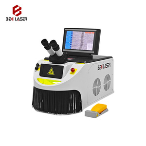 Máquina de Soldadura Láser de Fibra Mini de Escritorio para Joyería de Oro y Plata, 200W con Enfriamiento por Agua - Product Image 4