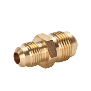 Raccord à sertir en laiton durable avec finition lisse pour solutions CVC, réfrigération et plomberie - Product Image 1