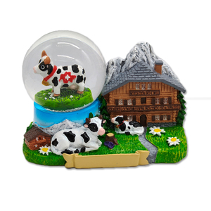 Globe à eau en résine verte avec logo personnalisé, <span class=keywords><strong>montagnes</strong></span> alpines, vache, souvenir de Suisse, globe à neige suisse - Product Image 1