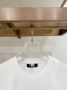 เสื้อยืดคอกลมแขนสั้นทรงโอเวอร์ไซส์ปักลายทองคำ 100% ผ้าฝ้าย สำหรับผู้ชาย พร้อมโลโก้ที่คอหลัง สไตล์ลำลอง - Product Image 3