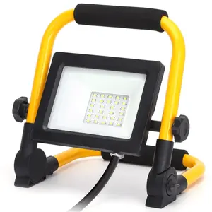 Faretto LED portatile 20W 1850lm 6500K IP65 per illuminazione esterna ed eventi, resistente all'acqua e facile da trasportare. - Product Image 1
