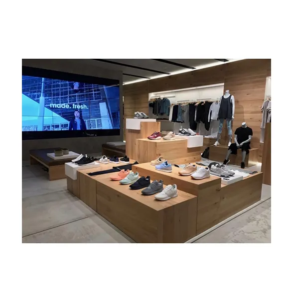 Retail Store Houten Voetstuk En Plint Ontwerp Voor Schoeisel Winkel Schoenen Display