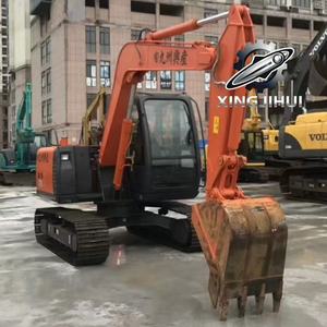 Miniexcavadora Usada Hitachi ZX70, Marca Japonesa Original de Segunda Mano, 7 Toneladas, con Orugas de Goma, Motor Yanmar y Núcleo de Motor - Product Image 3