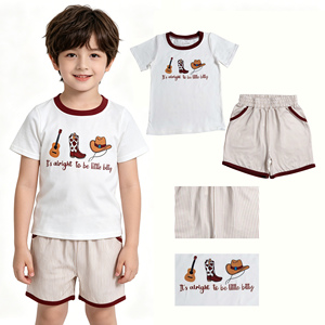 Bộ trang phục hai mảnh cho bé trai dịp <span class=keywords><strong>4</strong></span> tháng 7, áo polo màu xanh nhạt in hình cờ và sao, quần đùi có dây rút, họa tiết sọc. - Product Image 2