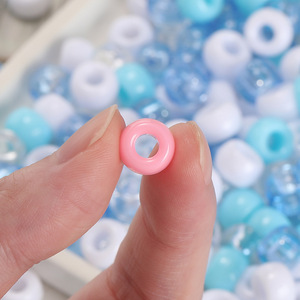 Boîte de perles acryliques multicolores à gros trous pour la fabrication de bracelets, accessoires de bijoux DIY, perles rondes en plastique - Product Image 4