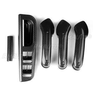 Juego de 5 Cubiertas para Manijas de Puerta Interiores de Coche con Aspecto de Fibra de Carbono, con Marco para Cubrir el Interruptor, para VW Jetta Golf Bora MK4 1999-2004 - Product Image 2