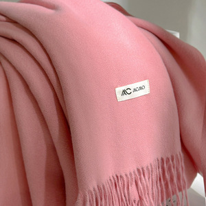 Bufanda de invierno rosa fuerte suave y acogedora envoltura de flecos para mujer bufanda rosa brillante chal cálido de gran tamaño bufanda <span class=keywords><strong>fucsia</strong></span> de moda OEM/ODM - Product Image 3