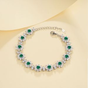 Bracelet tendance en argent 925 avec saphir cultivé, forme de fleur brillante, excellent cadeau pour les anniversaires des filles et les occasions quotidiennes - Product Image 5