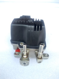 Bomba de Transferencia de Urea, Bomba de Urea 5506856 A061L204, Inyector Dosificador 24V para Camión 6 - Product Image 5