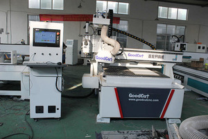 Mesin Gergaji Meja Router CNC Mesin Pemotong Kayu dengan 12 Buah Majalah Alat - Product Image 2