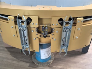 Hoogwaardige nieuwe moderne liftdeur-aandrijfmotor met metalen constructie voor gebruik in appartementen en hotels - Product Image 1