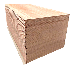 Contreplaqué imperméable Keruing Apitong 28mm 1160x2400mm Panneau WBP de première classe pour utilisation dans le revêtement de sol des conteneurs - Product Image 1