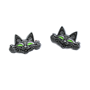 Pin de calavera de metal vintage chapado en plata antigua con esmalte suave y epoxi, insignia de calavera, pines de esmalte góticos, pines de dinosaurio - Product Image 5