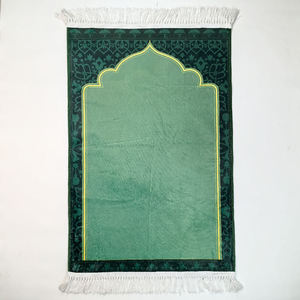 Fourniture d'usine moderne le tapis de prière de mosquée le plus populaire le plus vendu et <span class=keywords><strong>les</strong></span> tapis <span class=keywords><strong>pour</strong></span> la couverture de culte musulman - Product Image 2