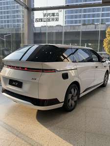 XPeng X9 740 2026, autonomie ultra <span class=keywords><strong>longue</strong></span>, Max 2WD FWD R20, véhicule électrique MPV, <span class=keywords><strong>voiture</strong></span> neuve bon marché et très vendue pour adultes - Product Image 4