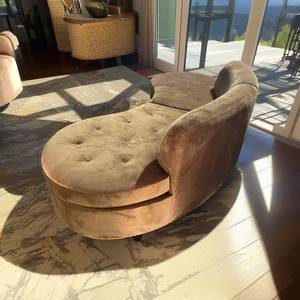 Sofá Esquinero de Diseño Moderno Italiano, Tapizado en Terciopelo, para Apartamentos y Hoteles - Product Image 5