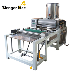 Nouvelle machine à embosser la cire d'abeille entièrement automatique haute efficacité 750 mm, avec fonctions de fusion de cire et de pressage de feuilles, capacité de 1000 feuilles/heure - Product Image 1