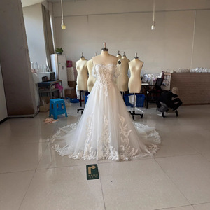 Abito da sposa NDB11060 a trapezio in pizzo, stile alla moda, con spalle scoperte, per spose - Product Image 3