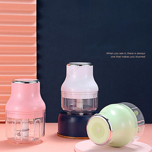 Presse-ail sans fil USB CL123 en gros, hachoir à piments, accessoires de cuisine, mini-broyeur 250 ml - Product Image 3