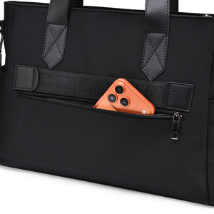 Sac à bandoulière souple personnalisé avec compartiment à fermeture éclair en nylon, design magique, pour homme, grand format, pour ordinateur portable, idéal pour les voyages d'affaires. - Product Image 6