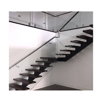 Escalier droit flottant de conception villa avec support en acier dissimulé et balustrades en verre pour escalier intérieur