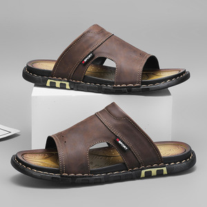 Sandales de plage contemporaines pour hommes en cuir de qualité supérieure, avec empeigne ventilée et design à sangle creuse, finement cousues, résistantes à l'abrasion - Product Image 1