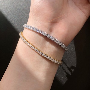 Pulsera de tenis unisex de acero inoxidable al por mayor con cadena de circonitas y diseño geométrico de corazón, accesorios de moda de tendencia. - Product Image 3