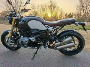 BMW1 R 1200 R Retro <span class=keywords><strong>Roadster</strong></span> d'<span class=keywords><strong>occasion</strong></span> : Style classique et puissance douce de 1200 cm3, moteur boxer bi-cylindre - Product Image 4