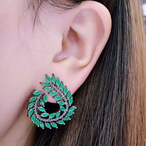 HIBRIDE brezilya tarzı klasik kadın gelin küpe Brincos yeşil yaprak şekli kübik zirkonya kadın Dangle saplama küpe için - Product Image 1