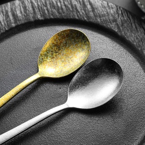 Cuchara de Titanio Puro de Mango Largo, Diseño Minimalista, Acabado Pulido Ligero, para Uso Doméstico y Infantil, para Comer Postres - Product Image 3