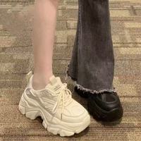 Vente en gros directe d'usine, chaussures à semelle épaisse pour femmes, baskets décontractées augmentant la taille, style Y2K tendance et polyvalent