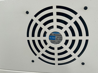 Machine de polissage et d'ébavurage manuelle SR-TECH pour plaques métalliques, finition brossée, 3,95 kW, multi-tension, facile à utiliser