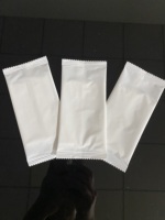 Lingettes nettoyantes pré-humidifiées personnalisées pour rafraîchir et l'hygiène