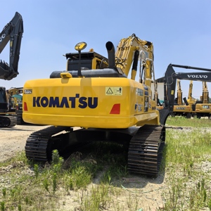 รถขุดมือสอง Komatsu PC240 สภาพดี น้ำหนัก 25.1 ตัน แบบตีนตะขาบ ระบบไฮดรอลิก เครื่องยนต์ญี่ปุ่นแท้ ชั่วโมงการทำงานต่ำ - Product Image 2