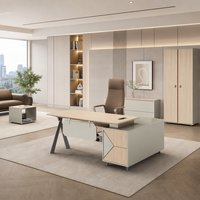Bureau de direction moderne en forme de L en bois avec armoire latérale de rangement et ensemble de bureau avec armoire