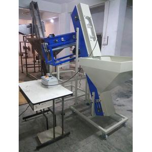 Premium Quality Automatic Preform <b>Elevator</b> Hopper with Loader for PET Bottle Blowing Machine Available at Reasonable Price - Product Image 5