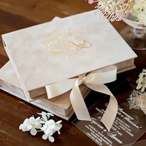 Özel tasarım kelimeler lüks davetiye hediye kutusu kadife davetiye kutusu akrilik düğün davetiye kutusu ile