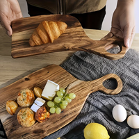 Planche à découper artisanale en bois d'olivier Glen Shi, bords courbés, planche à découper en bois de jujube.