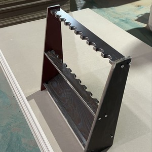 Estante vertical de madera MDF de 60x28.5x57 cm para almacenamiento de palos de billar y snooker - Product Image 3