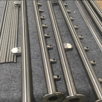 Système de balustrade extérieure et de garde-corps pour villa moderne en acier inoxydable résistant à la rouille